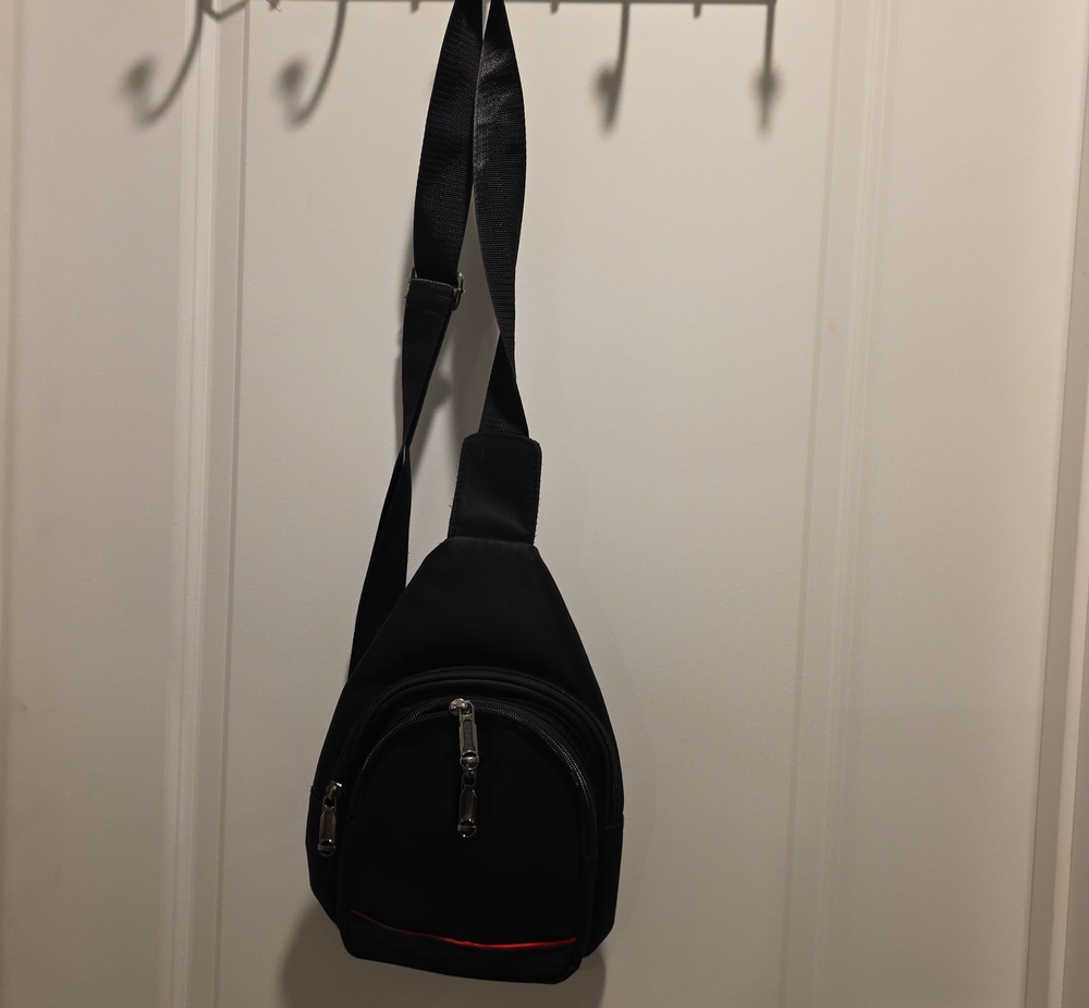 Compact Black Sling Bag with Red Accent - Minimal Everyday Carry